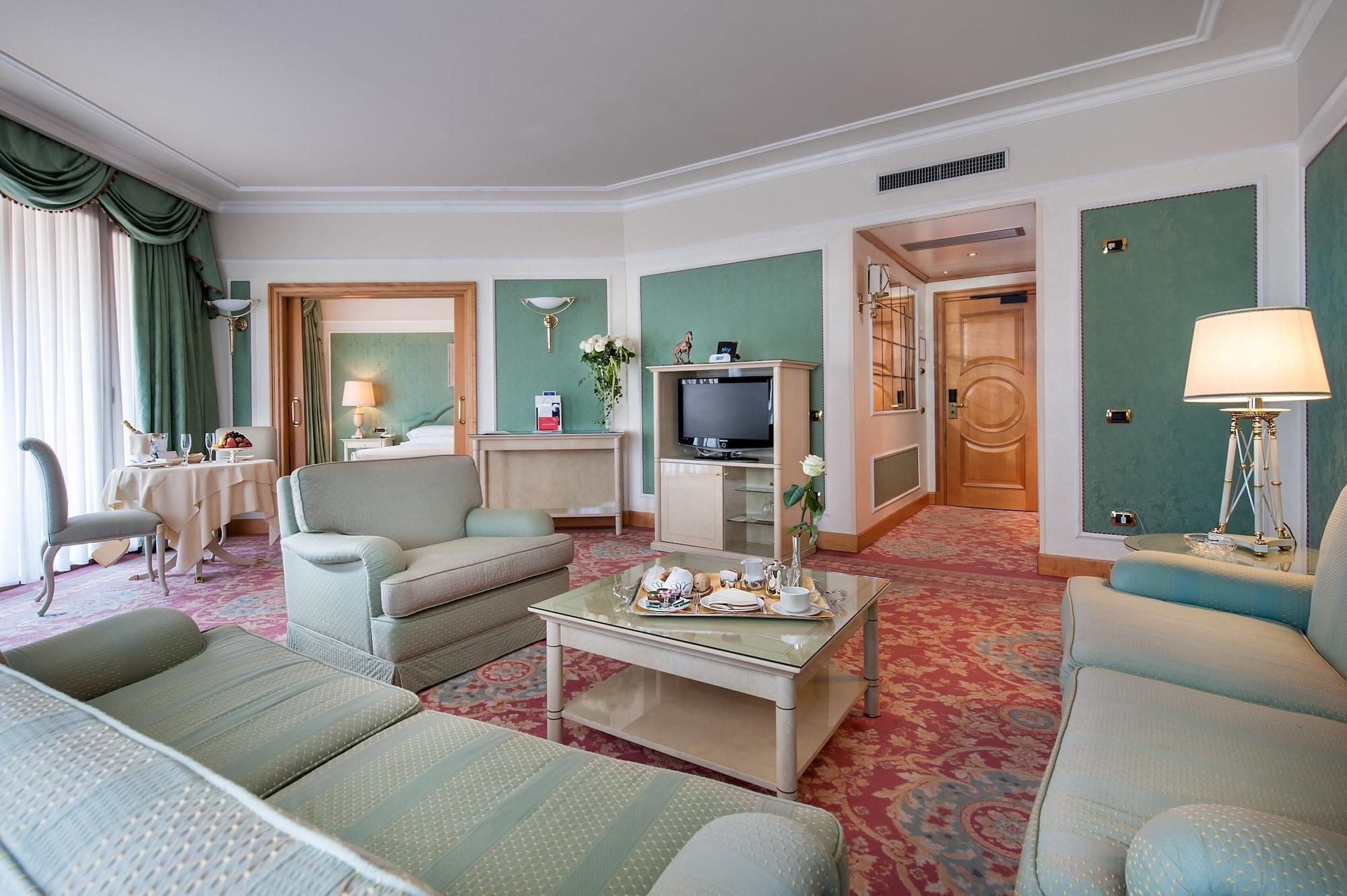 Royal Hotel Carlton Bologna Ngoại thất bức ảnh