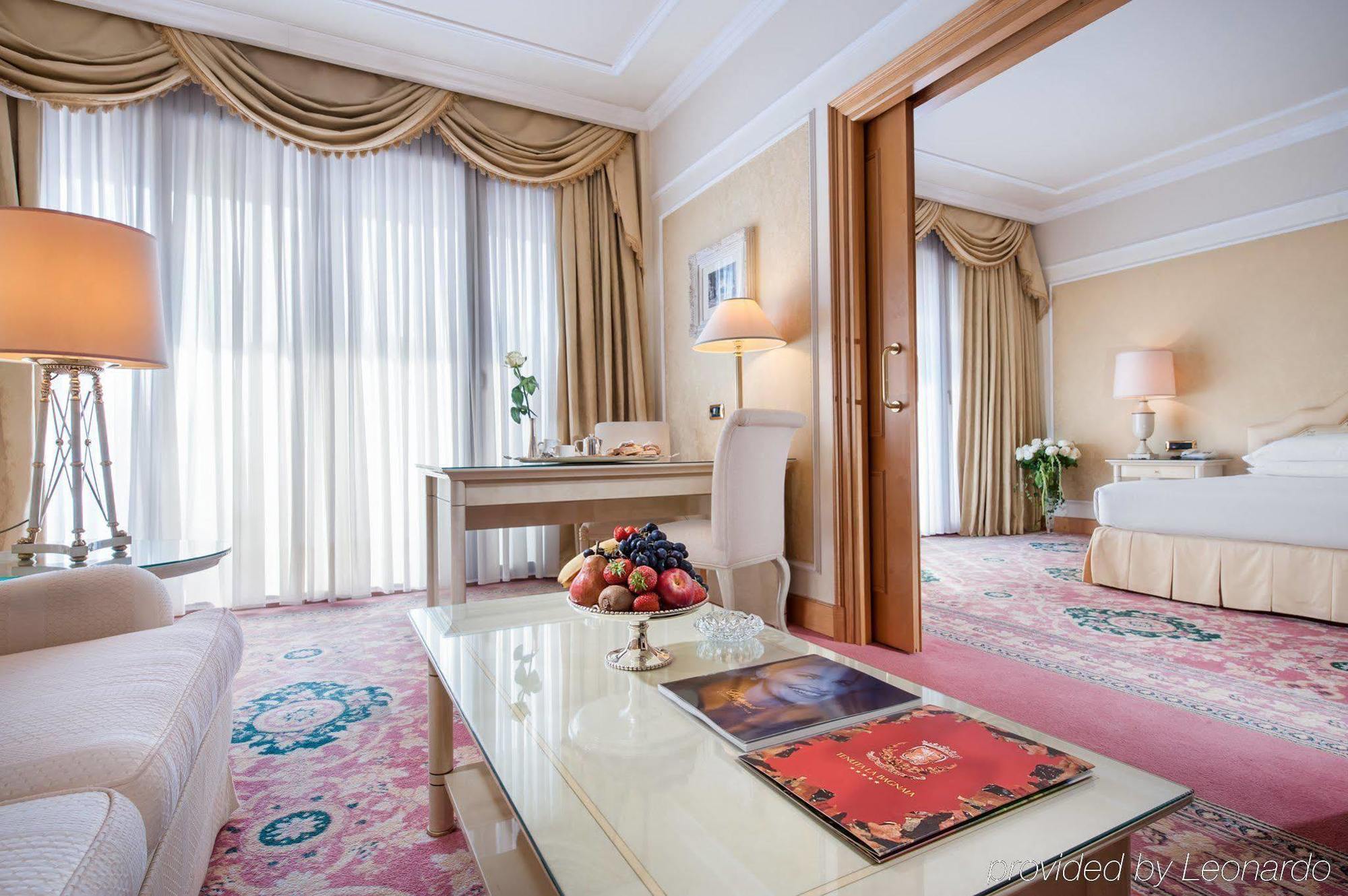 Royal Hotel Carlton Bologna Ngoại thất bức ảnh